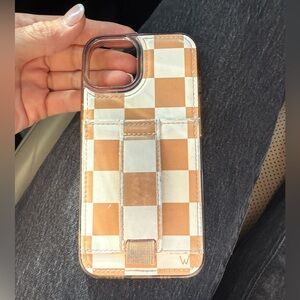 Walli iPhone 13 case